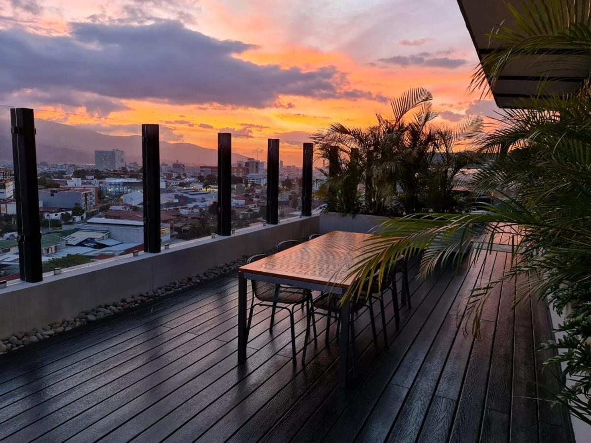Bee Suites San Jose - Escalante Екстер'єр фото